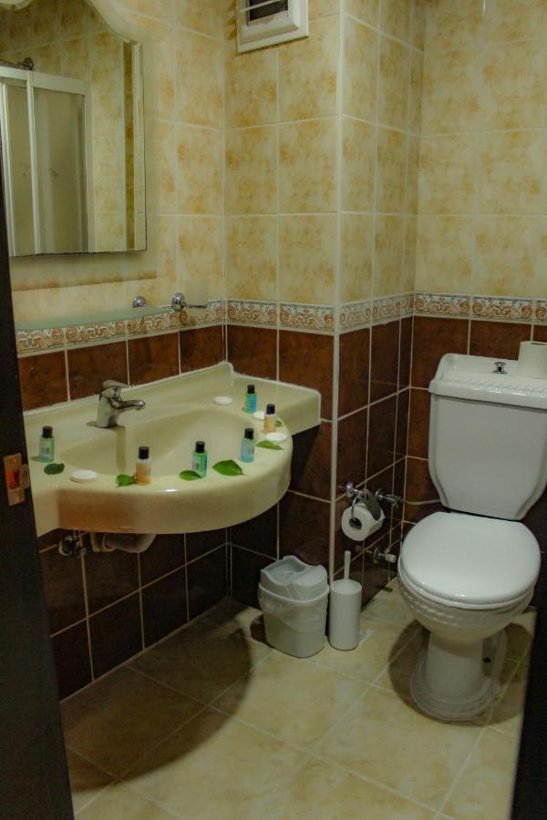 Castle Park Hotel 벨디비 외부 사진